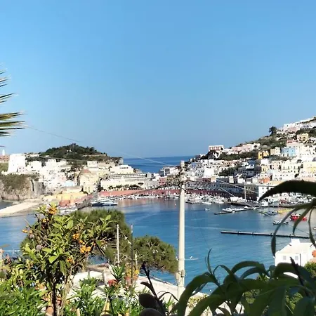 Casa Vacanze Aversano Ponza