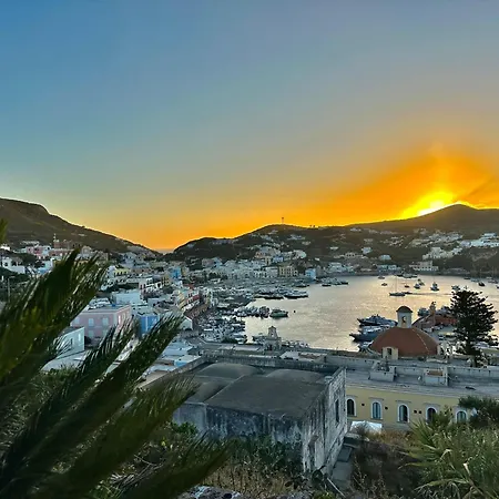 Casa Vacanze Aversano Ponza