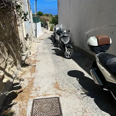 בית נופש Casa Vacanze Aversano *
