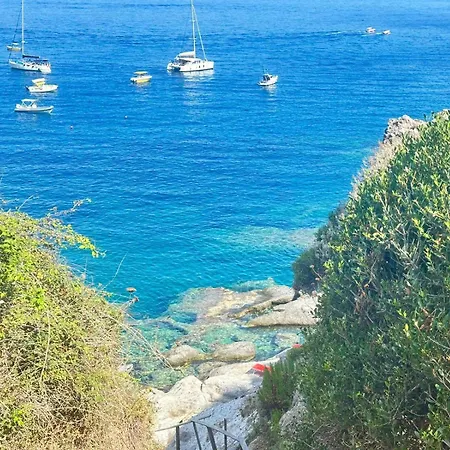 Casa Vacanze Aversano Ponza